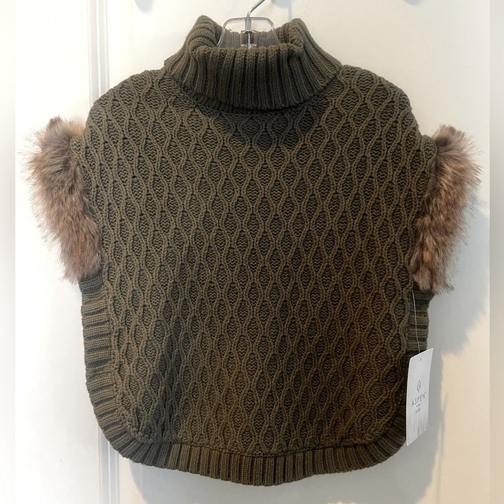Aspen Kids Shawl/Shrug Turtleneck Sweater with Faux Fur Details Size 2T - Picture 1 of 8